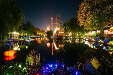 _european_halloween_destiantions_-_the_lake_at_tivoli_gardens_at_night_in_copenhagen_denmark